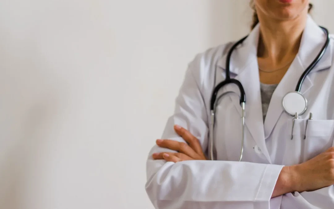 Médecin en consultation – Maison de Santé Medivie à Templeuve-en-Pévèle